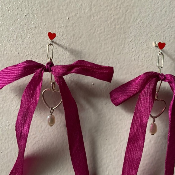 FREE ADD ON Sterling silver, pearl and silk bow drop earrings - Picture 2 of 2